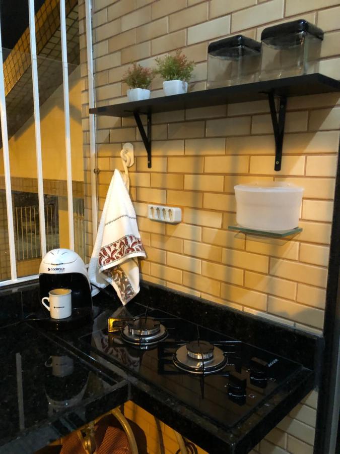 Flat Aju - Um jeitinho especial de se hospedar em Aracaju. Uma verdadeira suíte master todo mobiliado no capricho só para você. Exterior foto